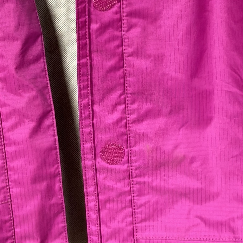 REI Hooded Rain Jacket Nylon Fuchsia Windbreaker hidden hood Coat, XL 18  Great! - Picture 7 of 11